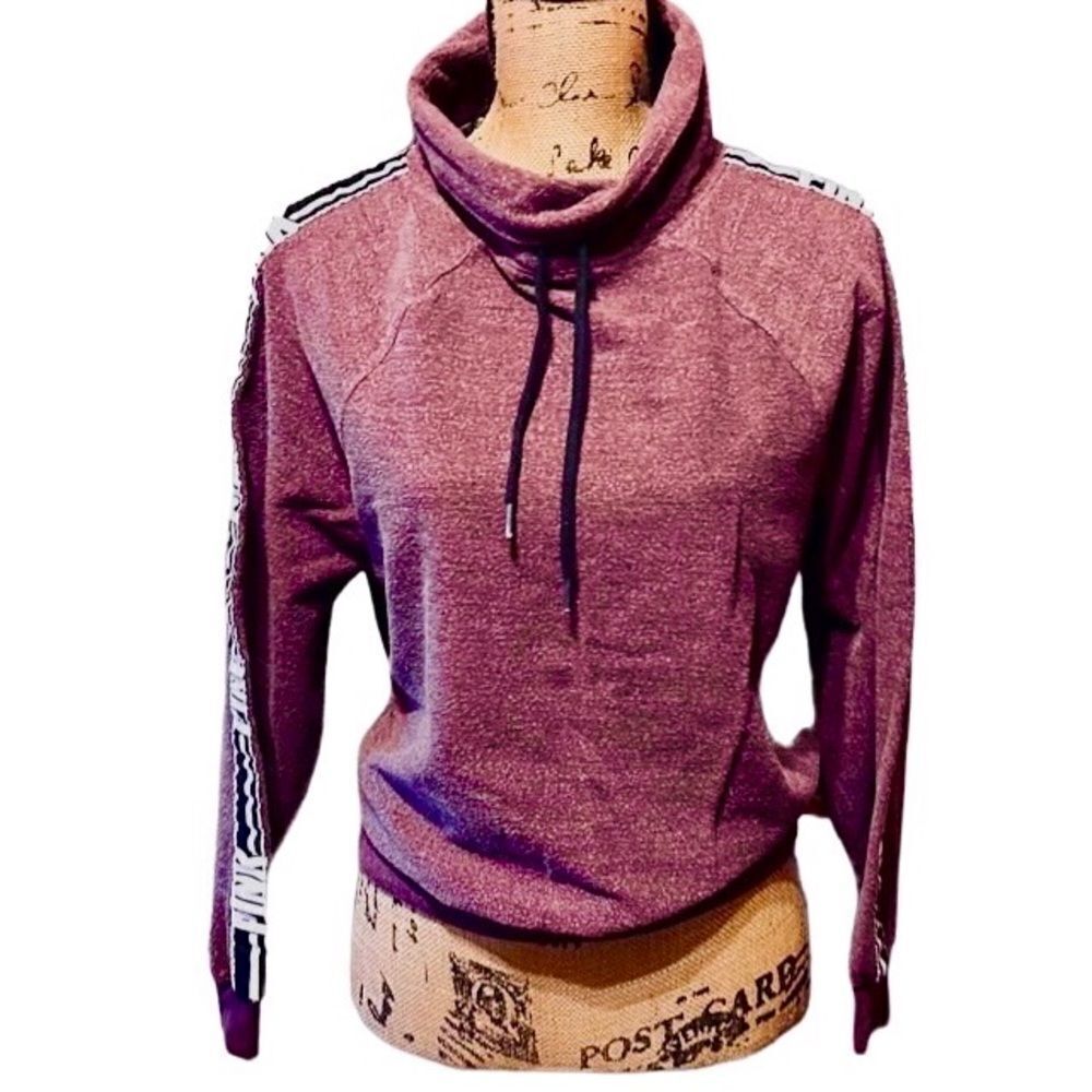 Victoria Secret PINK Sweatshirt size XS